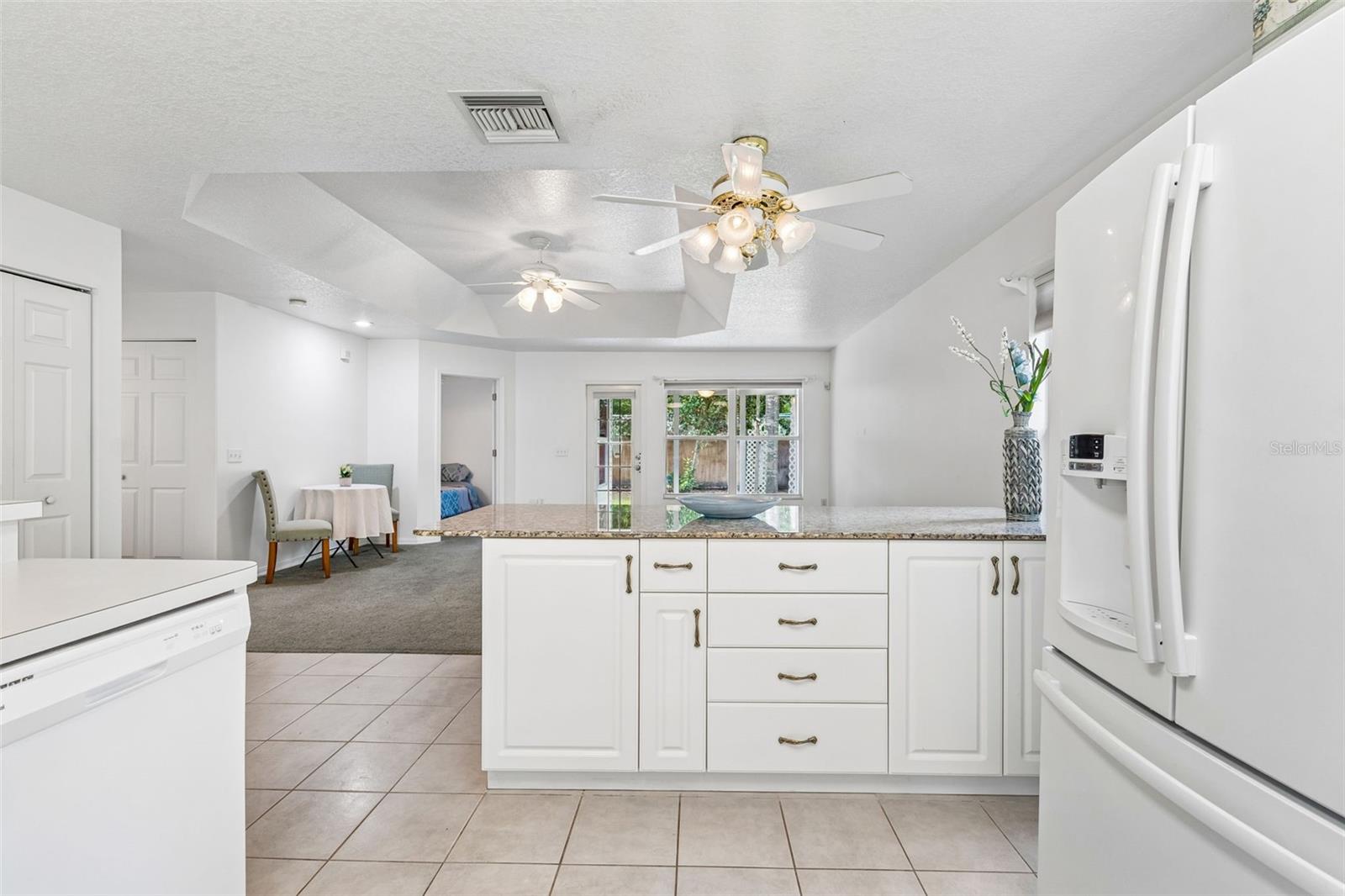 CRYSTAL LAKES REV - Residential