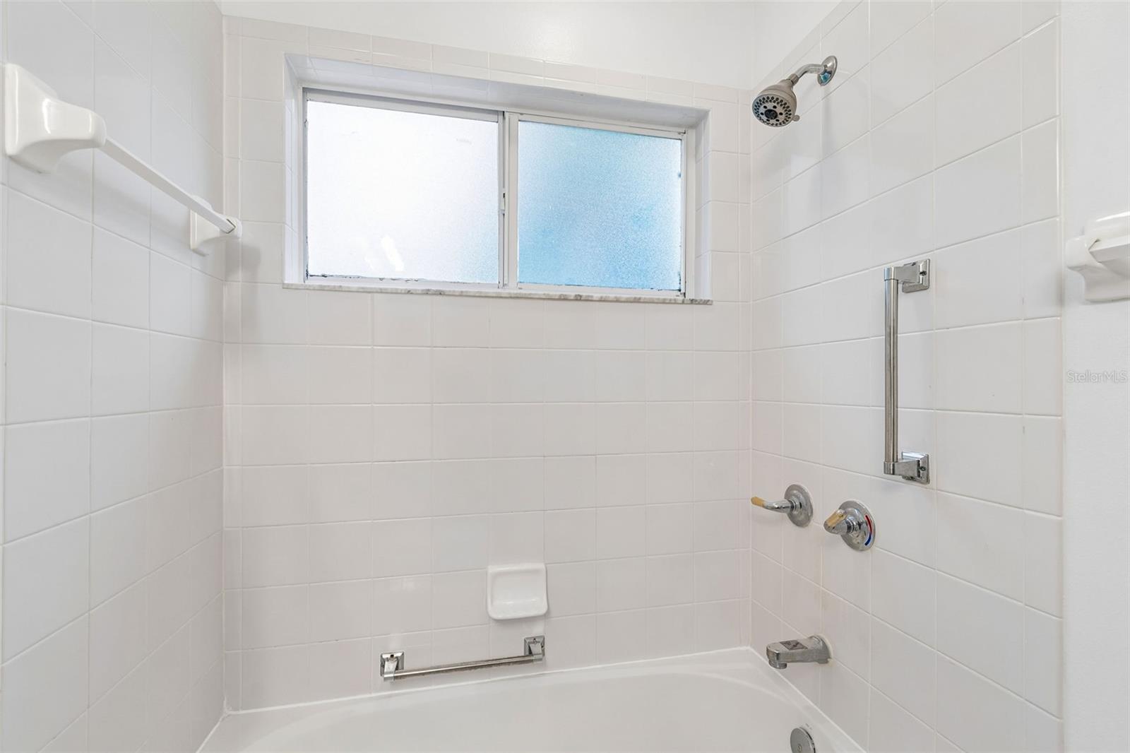 CRYSTAL LAKES REV - Residential
