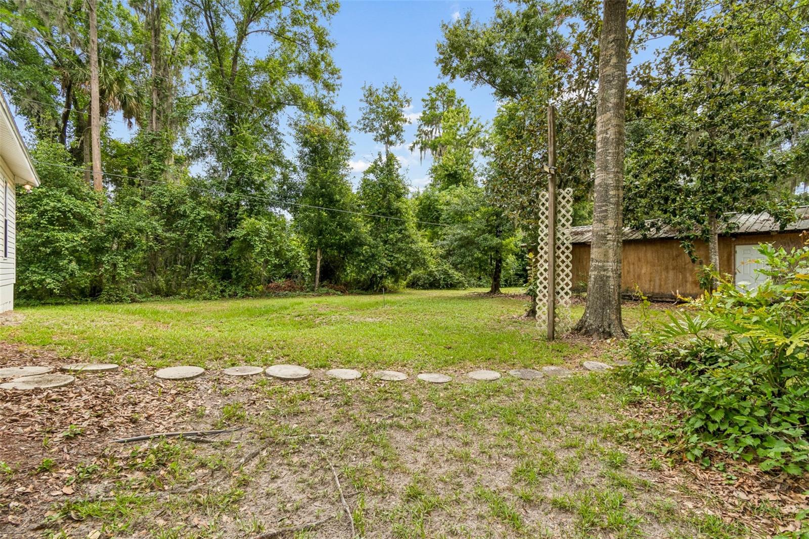 CRYSTAL LAKES REV - Residential