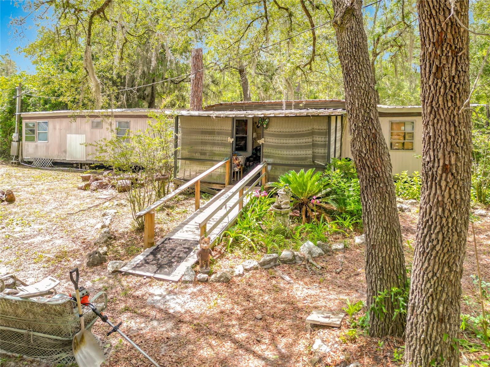 FLORIDA HLNDS 269 - Residential