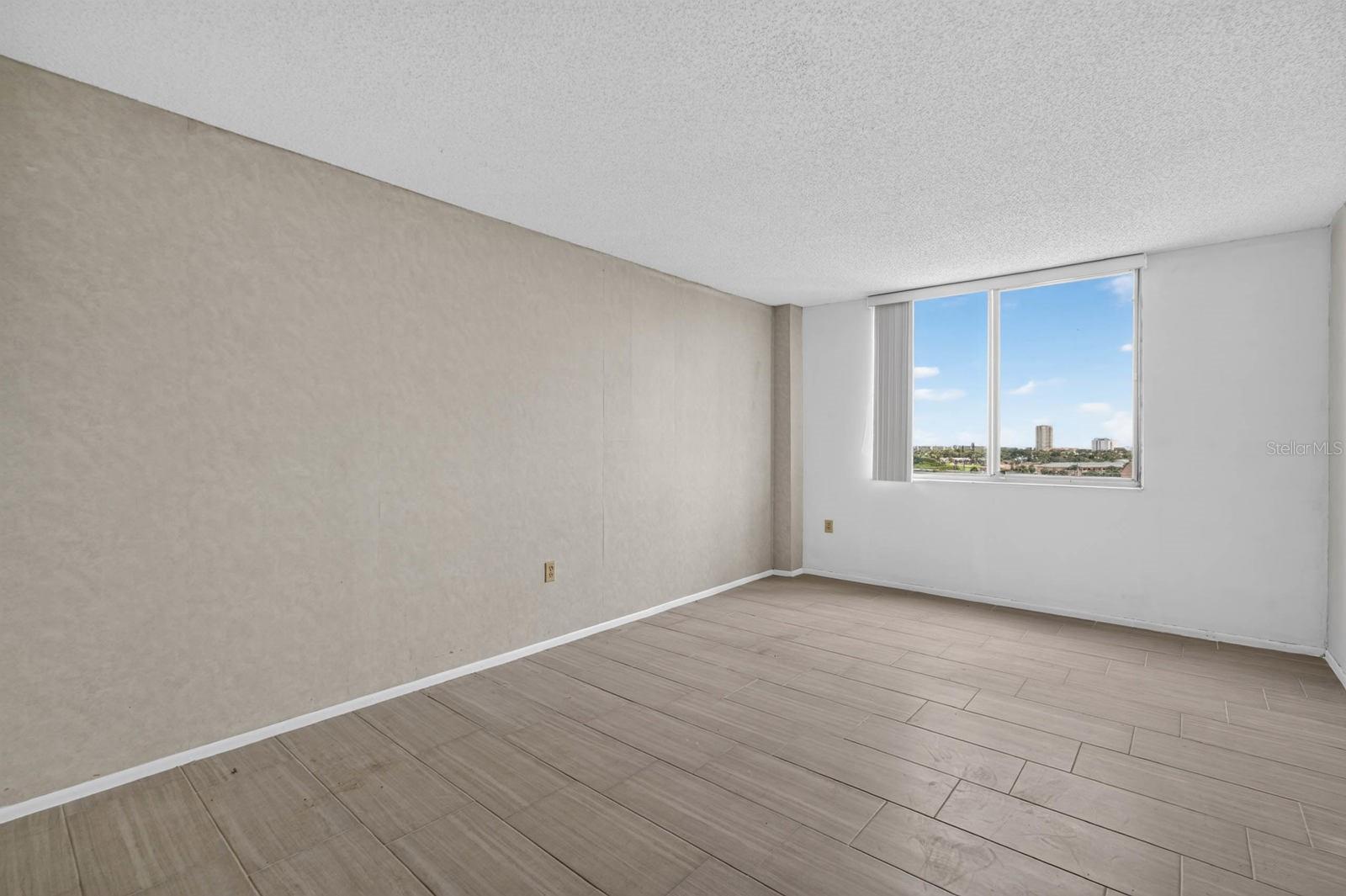 BAYSHORE BATH & TENNIS CLUB CONDO - Residential