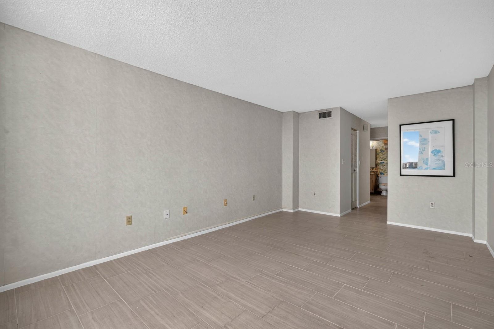 BAYSHORE BATH & TENNIS CLUB CONDO - Residential