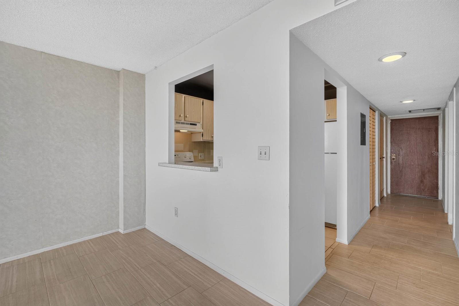 BAYSHORE BATH & TENNIS CLUB CONDO - Residential