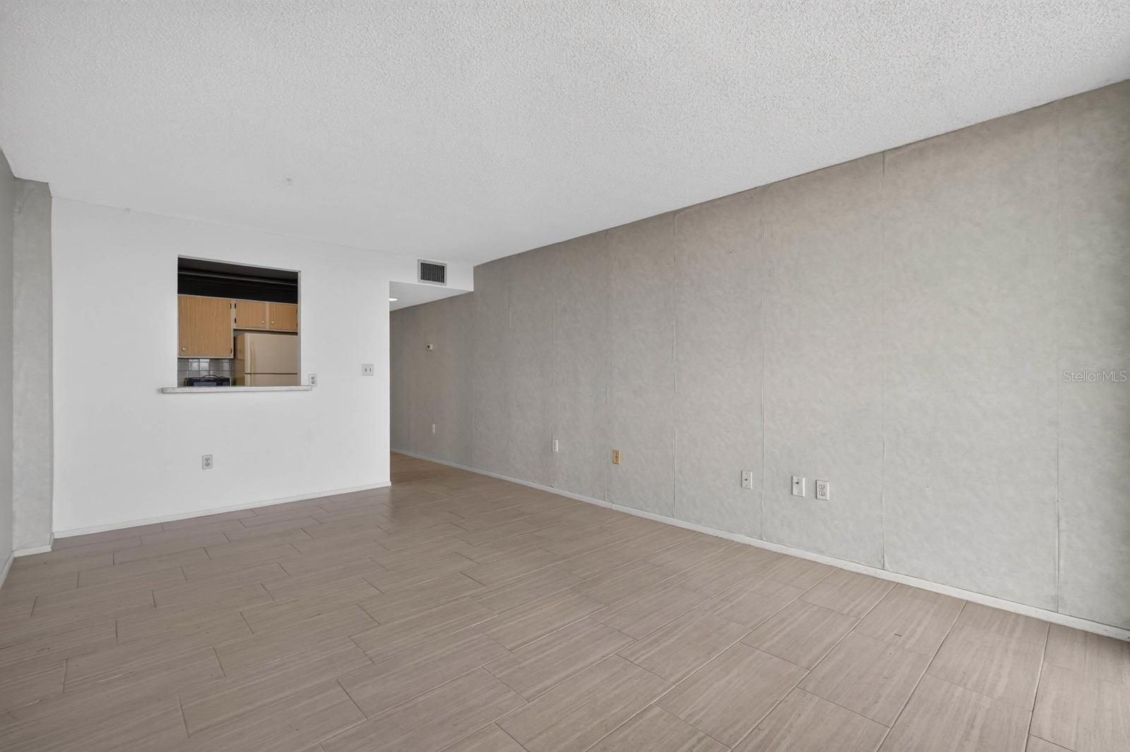 BAYSHORE BATH & TENNIS CLUB CONDO - Residential