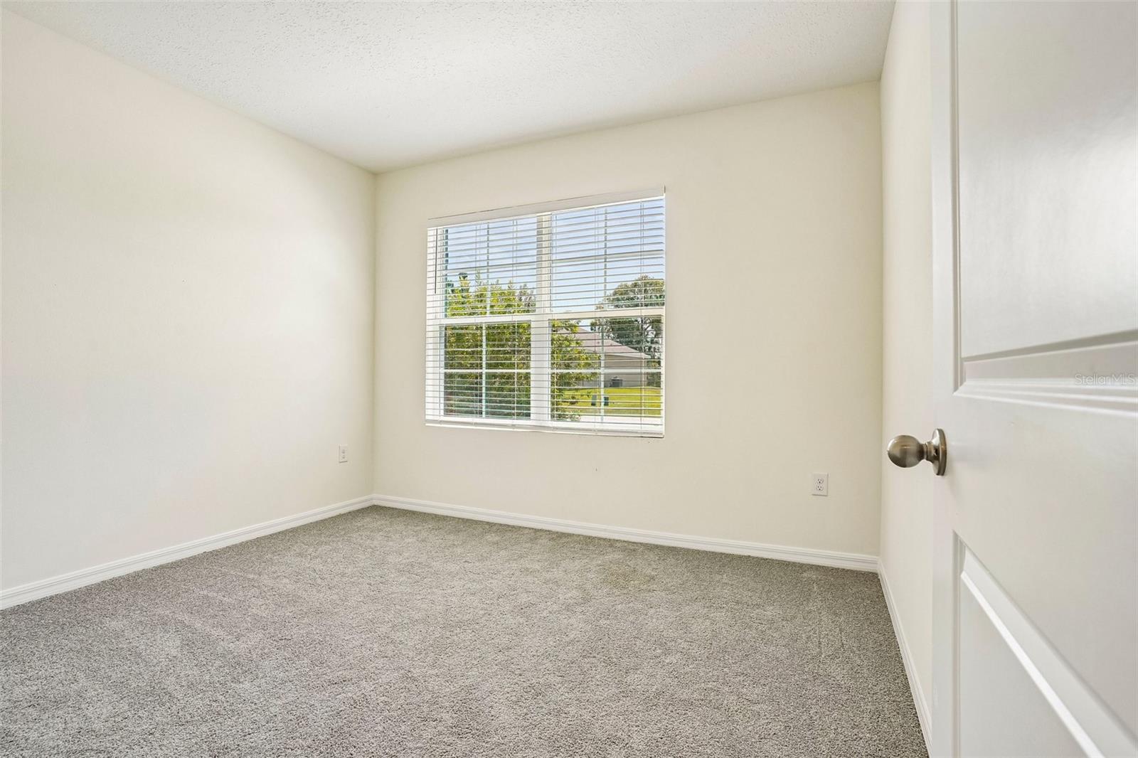 LAKE DIAMOND NORTH - Residential