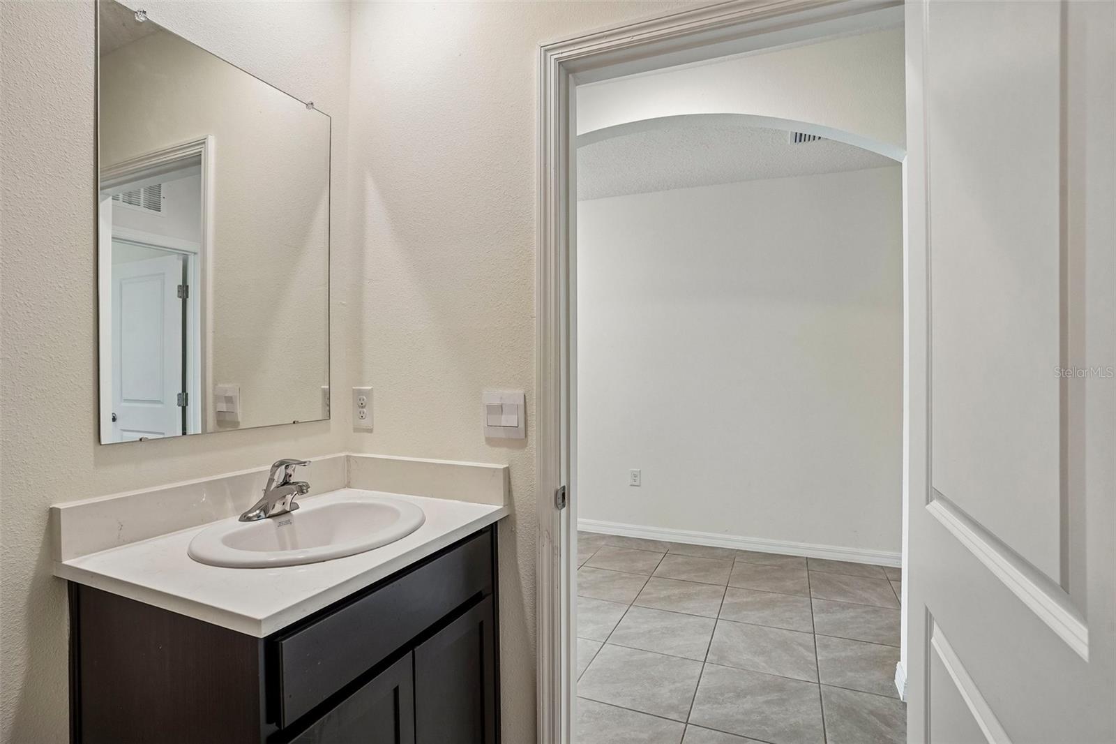 LAKE DIAMOND NORTH - Residential