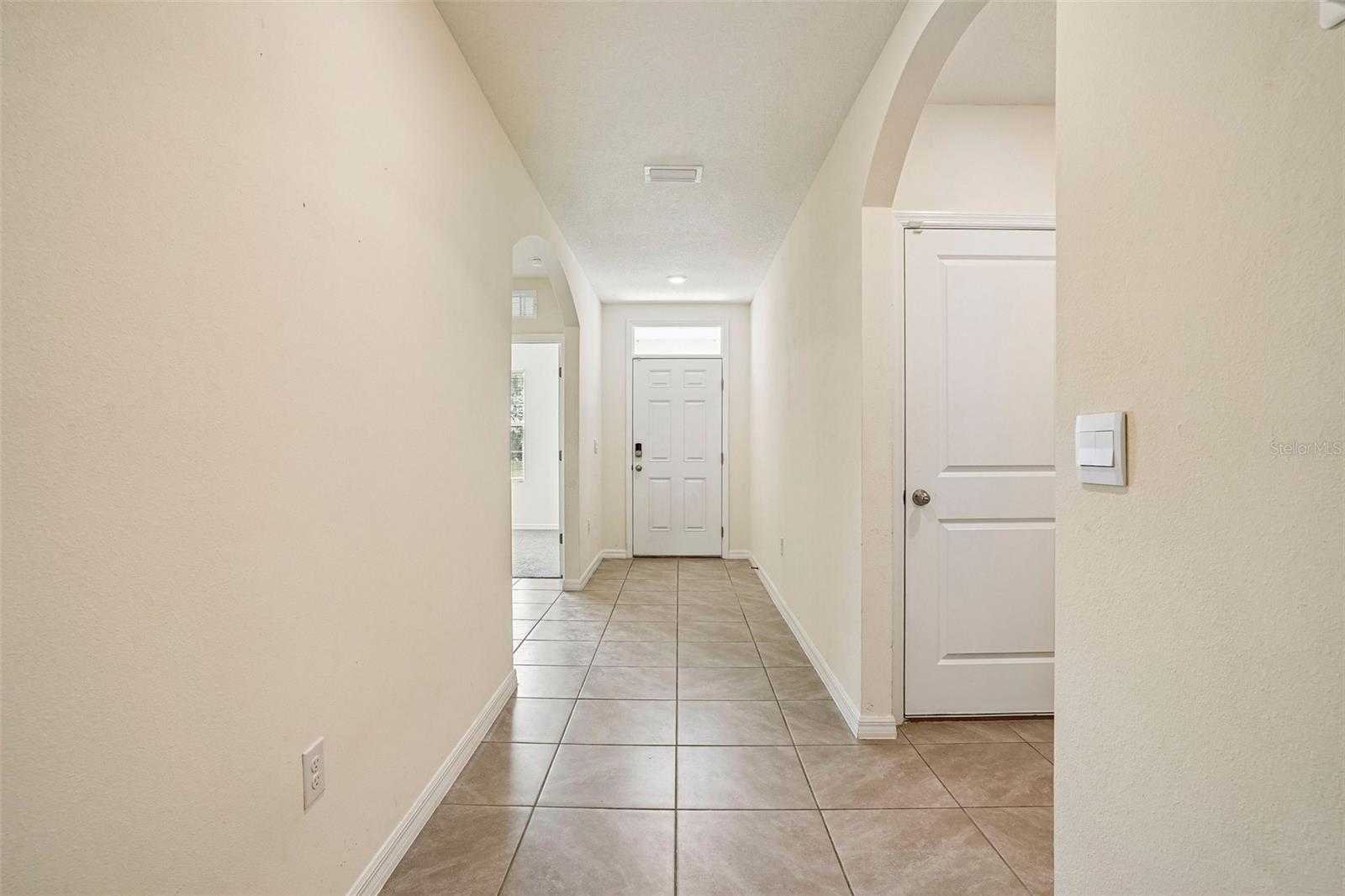 LAKE DIAMOND NORTH - Residential