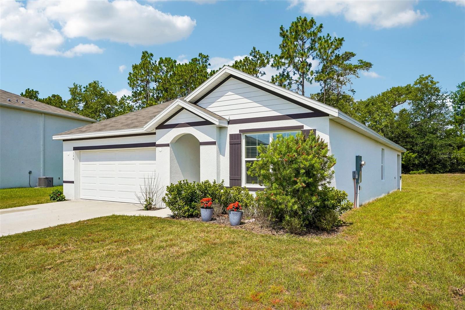 LAKE DIAMOND NORTH - Residential