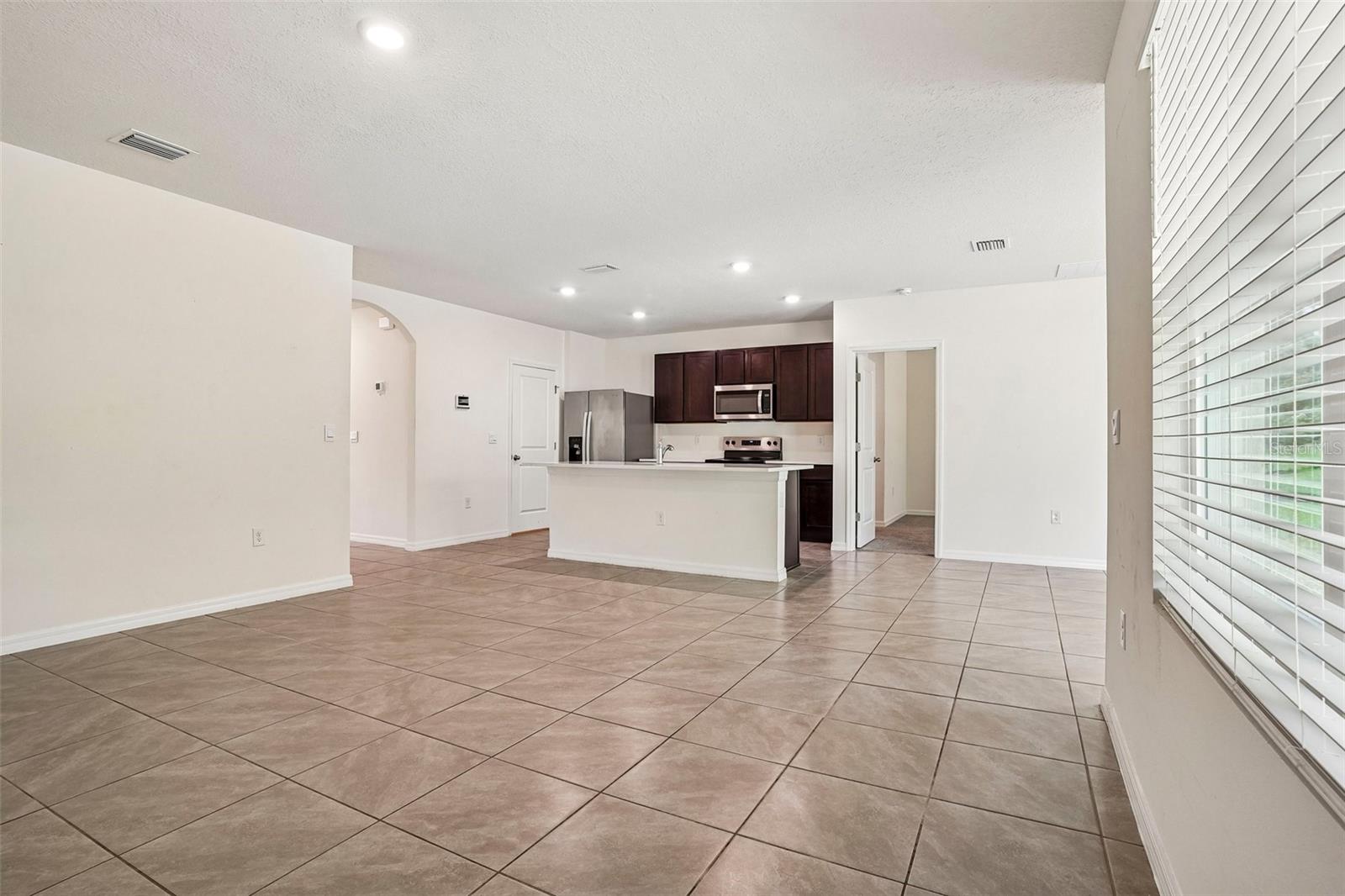 LAKE DIAMOND NORTH - Residential