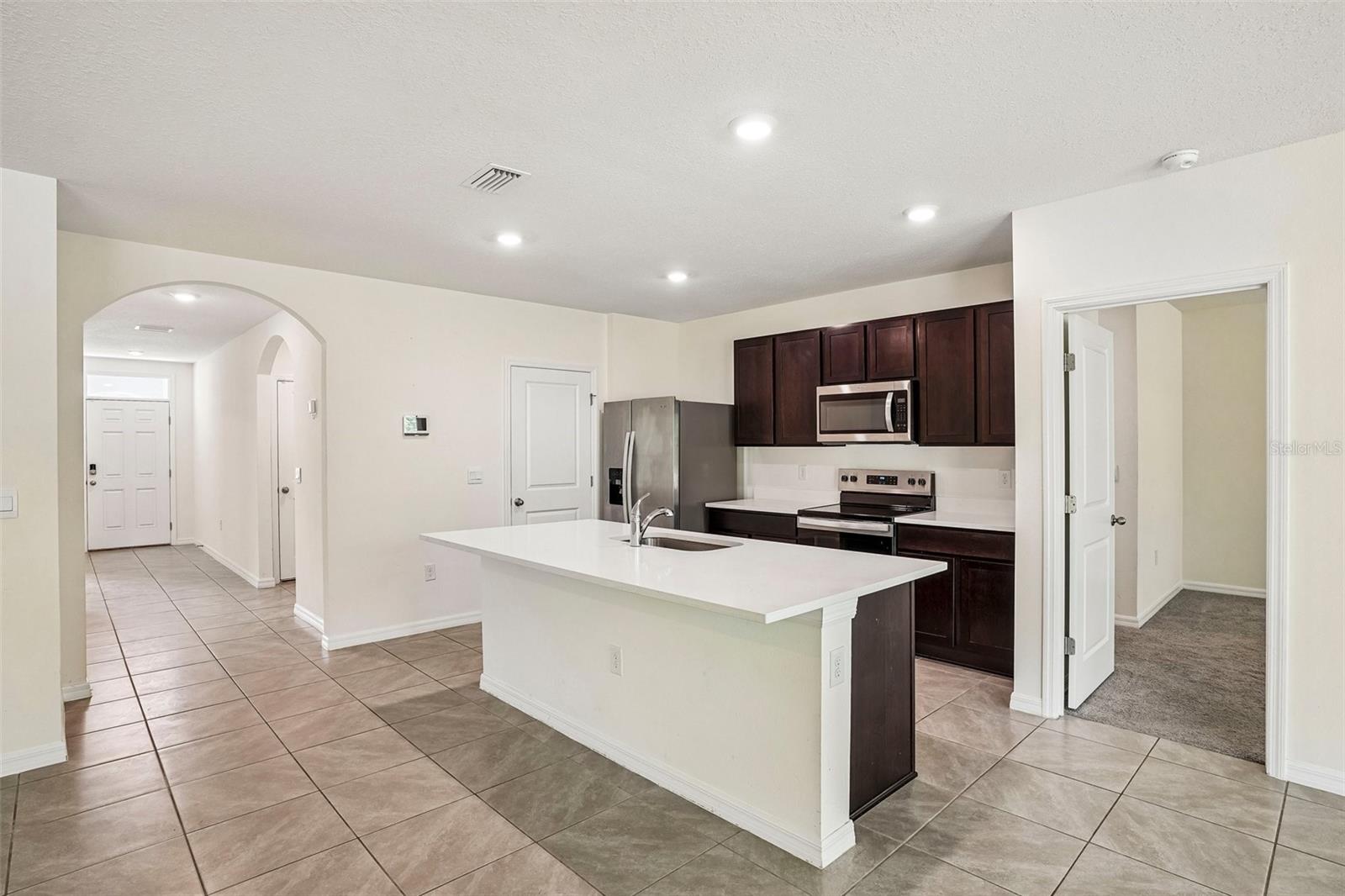 LAKE DIAMOND NORTH - Residential