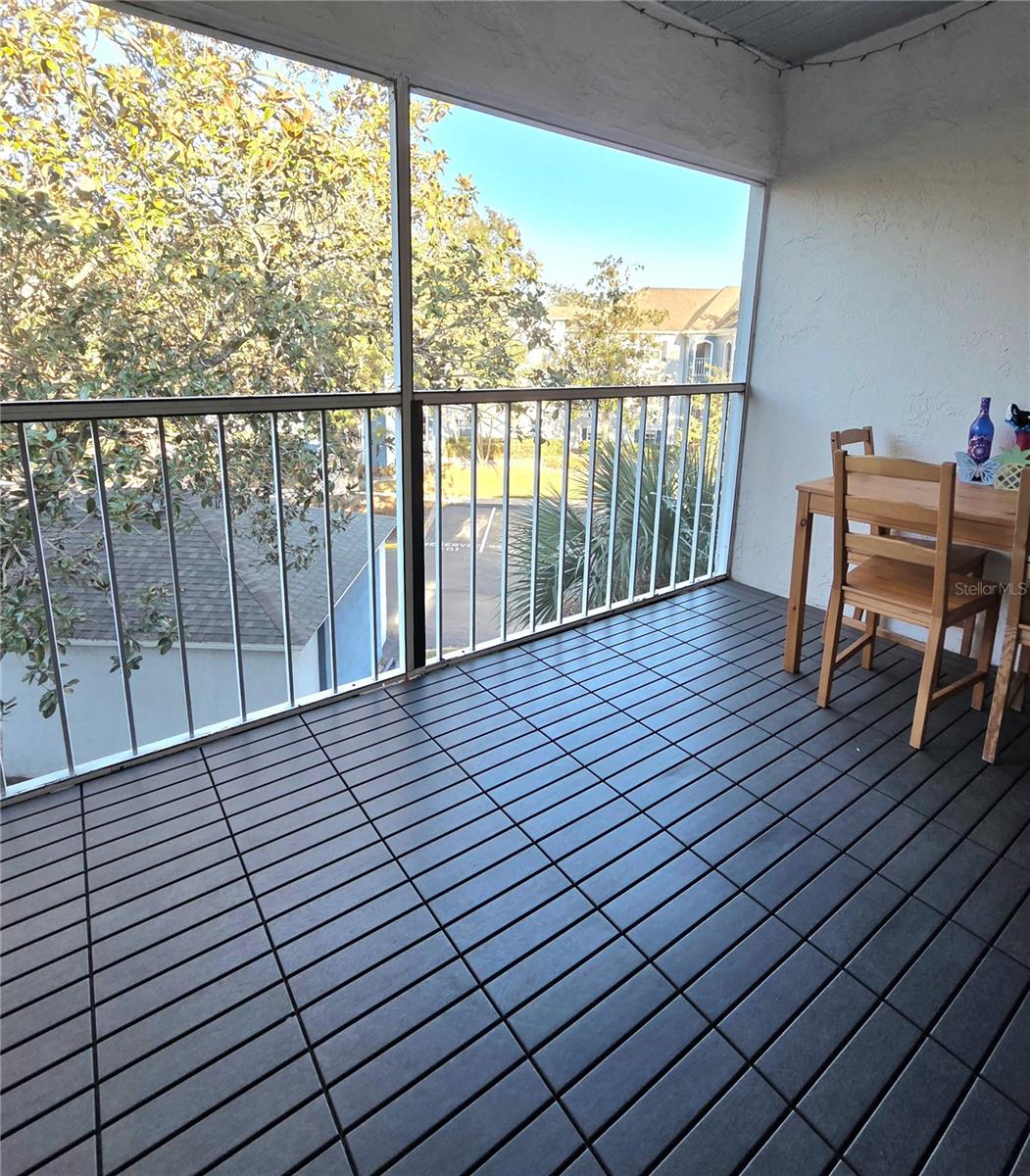 CLUBSIDE AT SABAL POINT A CONDO - Residential