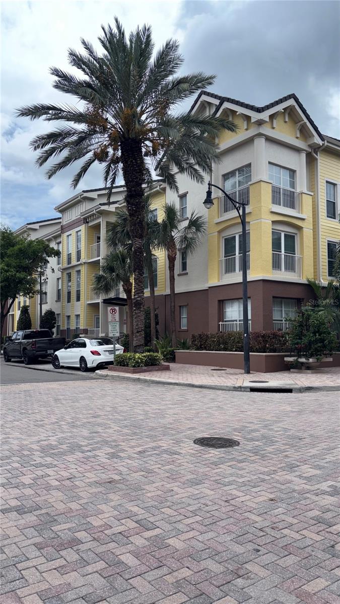 THE MADISON AT SOHO II CONDO - Residential