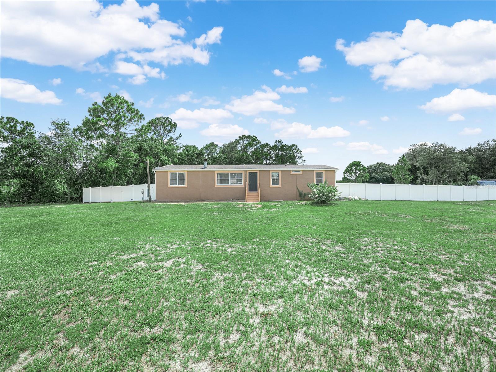 MONEYTREE RANCHETTES SUB - Residential