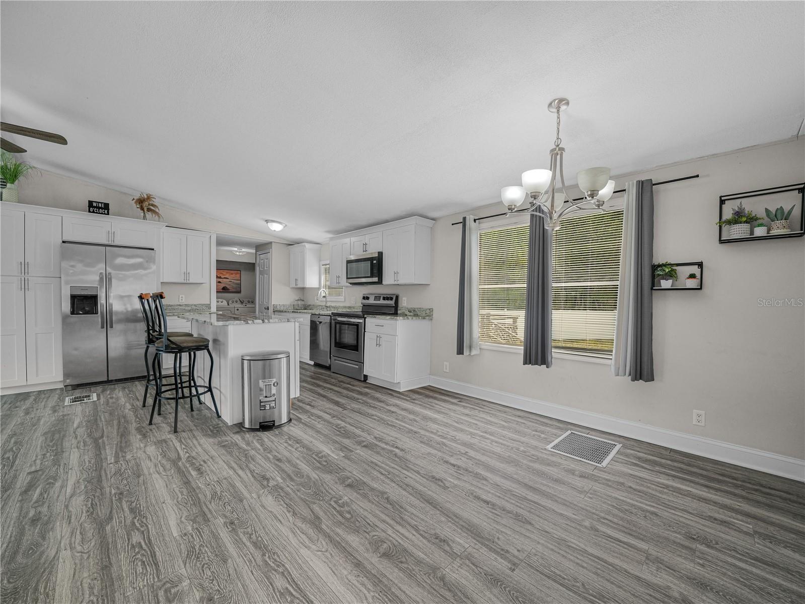 MONEYTREE RANCHETTES SUB - Residential
