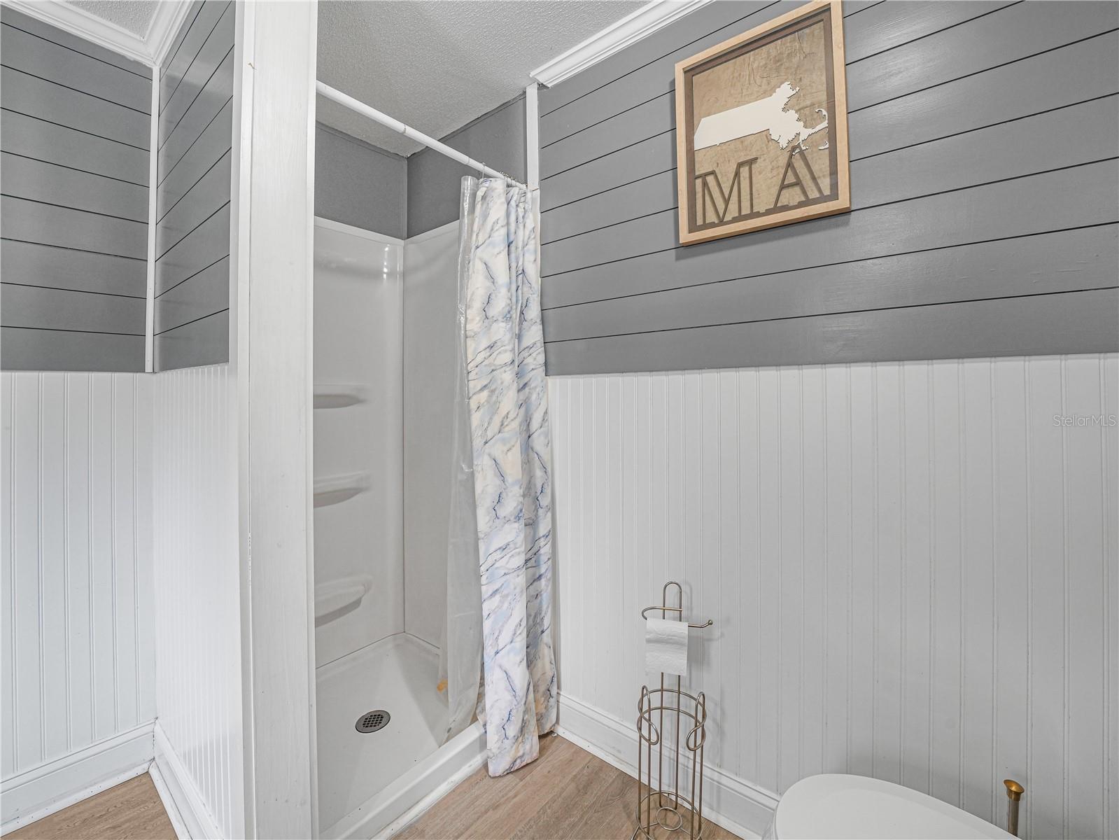 MONEYTREE RANCHETTES SUB - Residential