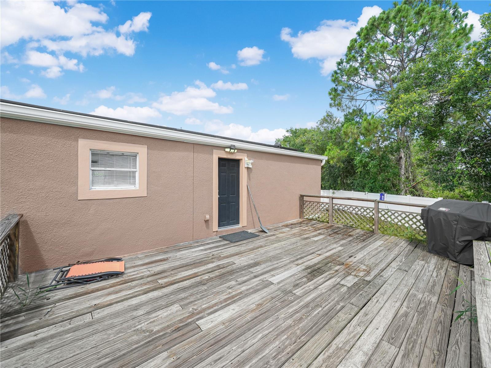 MONEYTREE RANCHETTES SUB - Residential