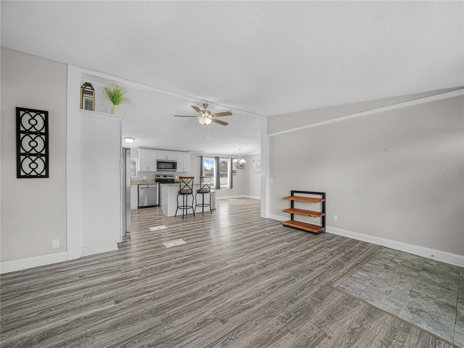 MONEYTREE RANCHETTES SUB - Residential