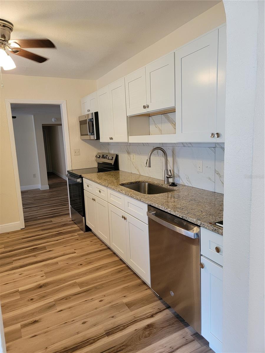 BILTMORE PARK SUB - Residential Income