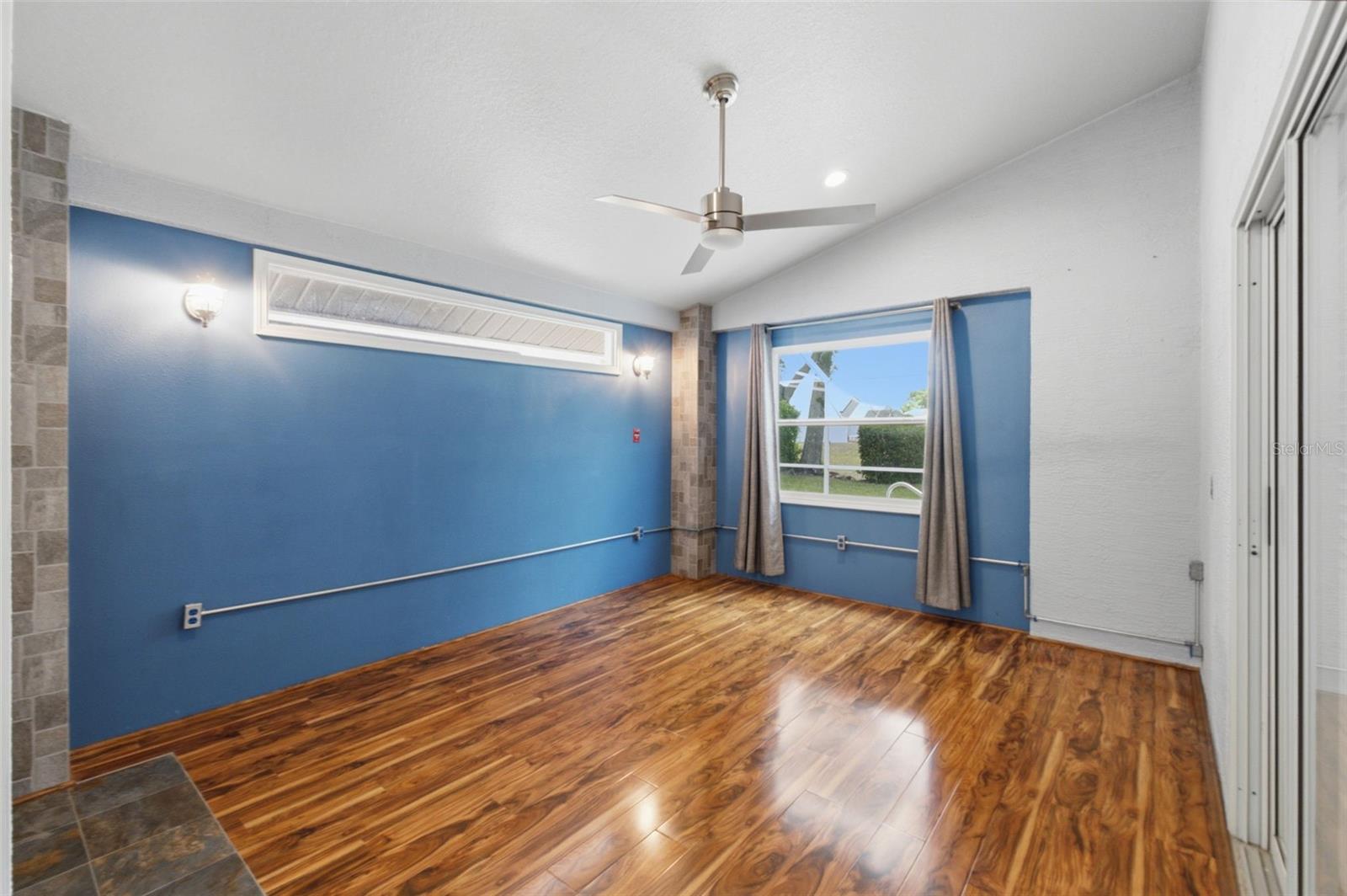 GARDENS AT SEVEN HILLS PH 2 - Residential