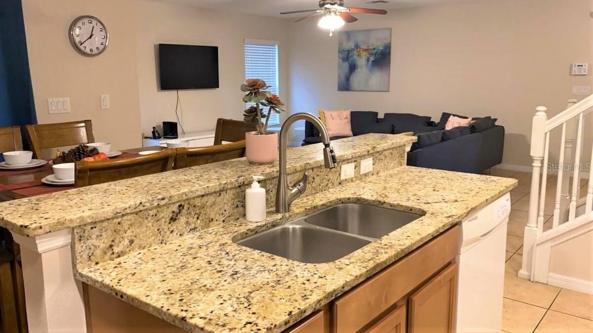 VERANDA PALMS PH 1C - Residential