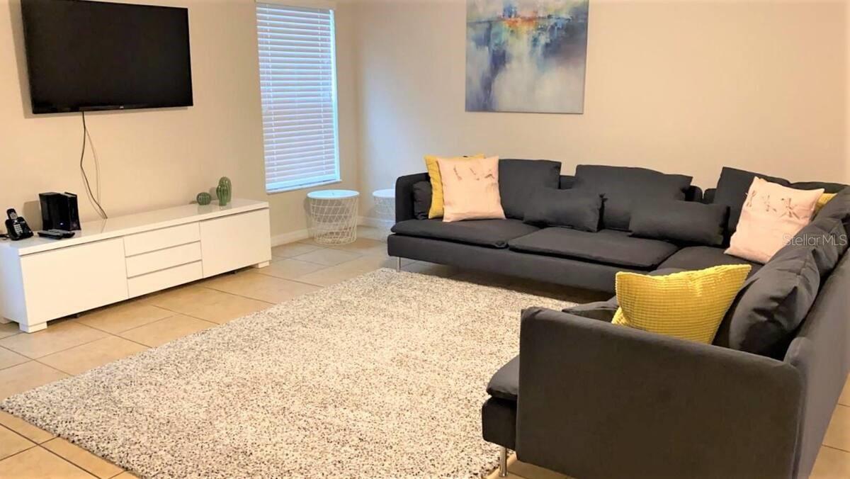 VERANDA PALMS PH 1C - Residential