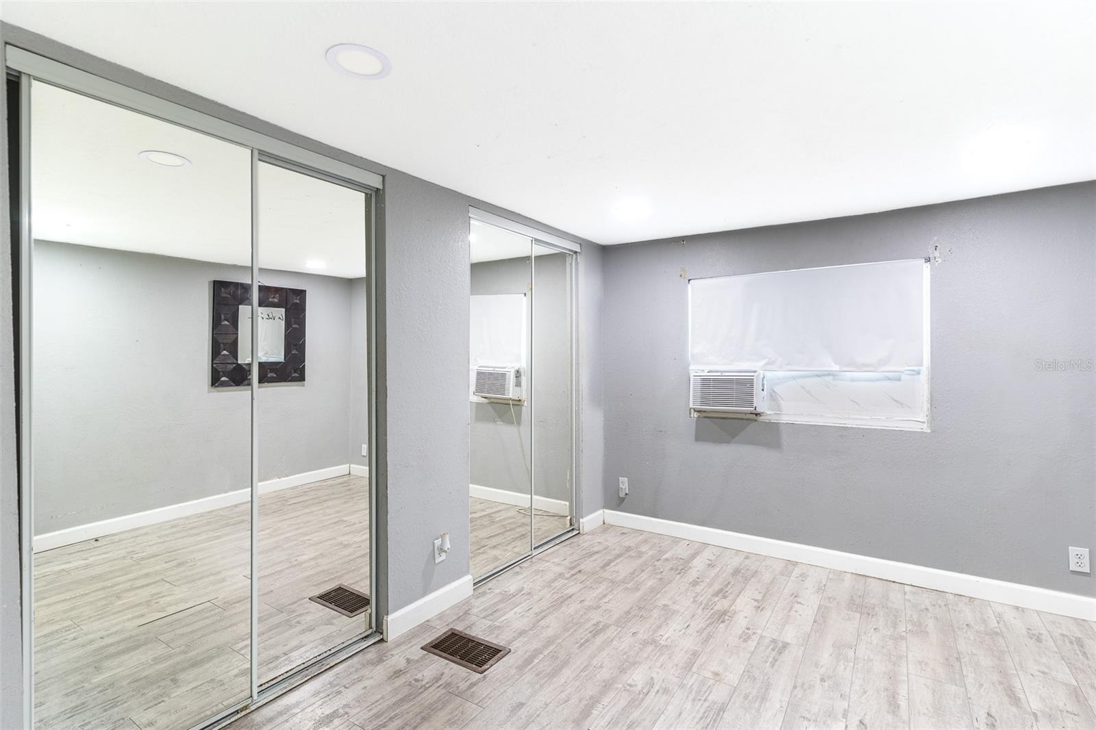 UNPLATTED - Commercial Sale