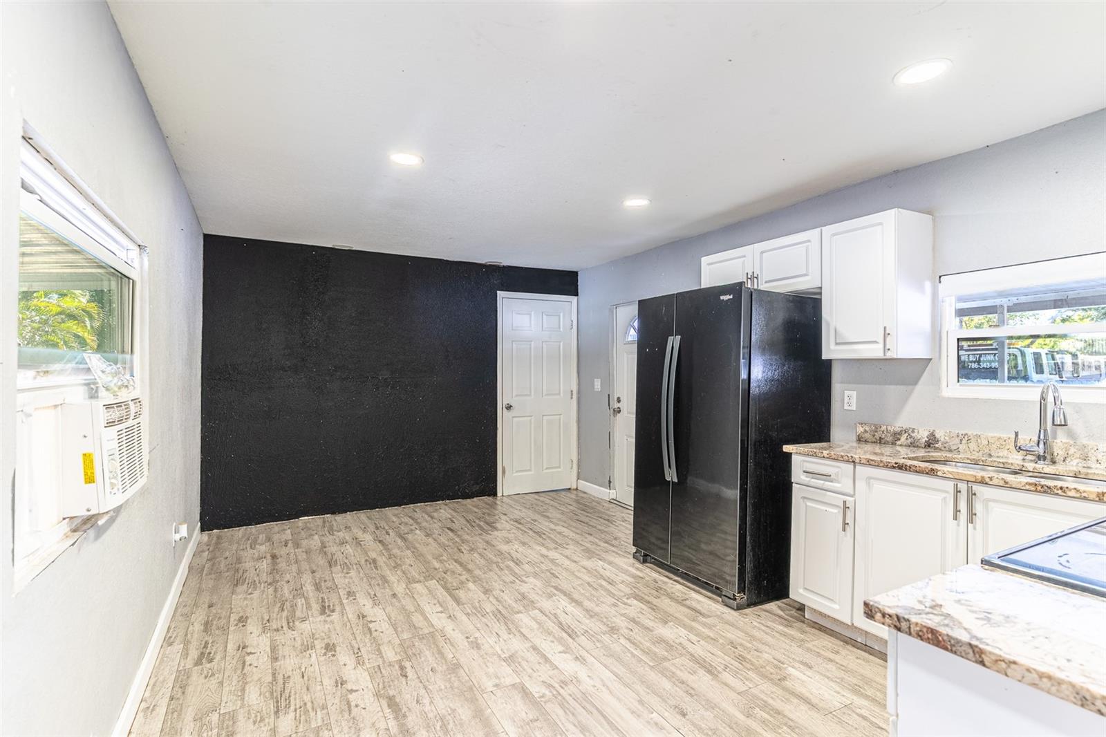 UNPLATTED - Commercial Sale