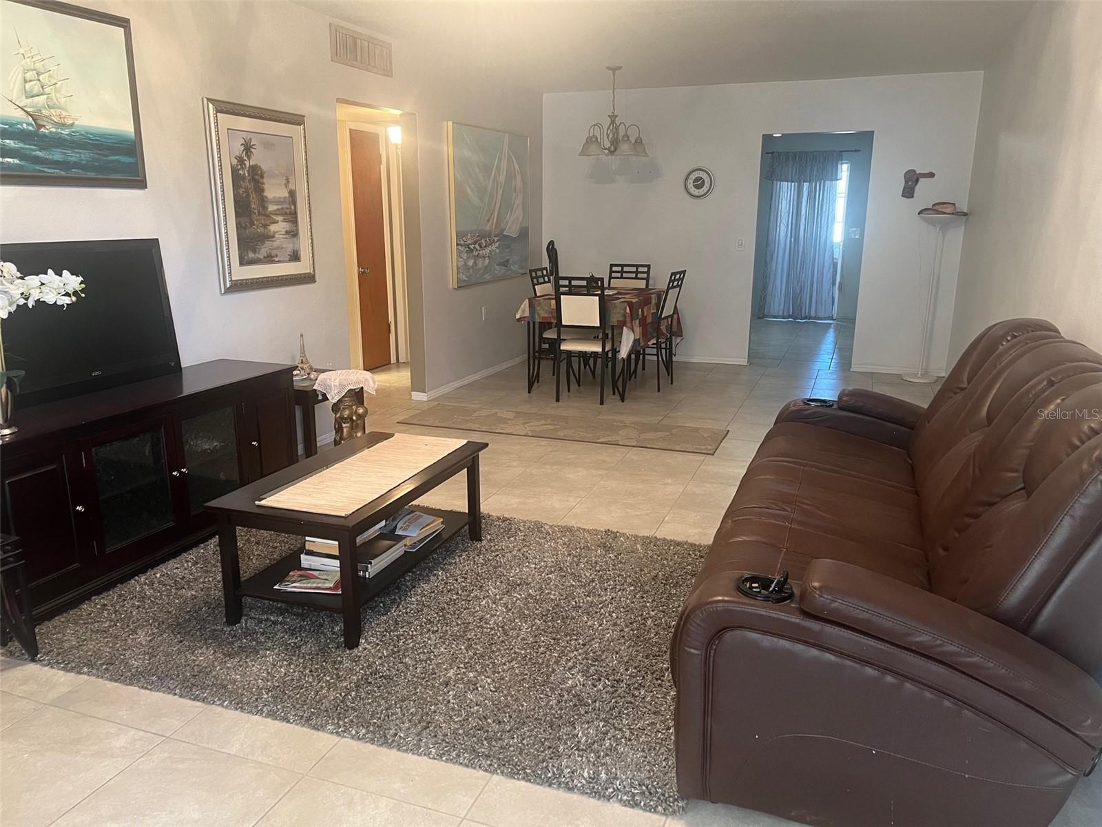 DISSTON ARMS APTS CONDO - Residential Lease