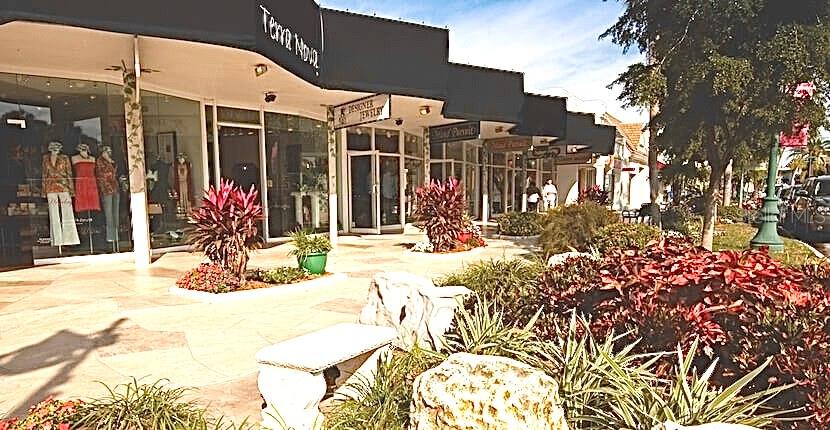 SAINT ARMANDS DIV JOHN RINGLING ESTATES - Commercial Sale