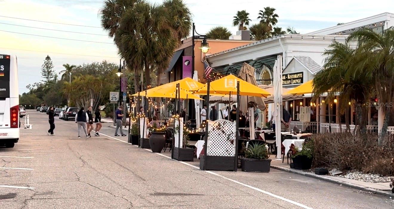 SAINT ARMANDS DIV JOHN RINGLING ESTATES - Commercial Sale