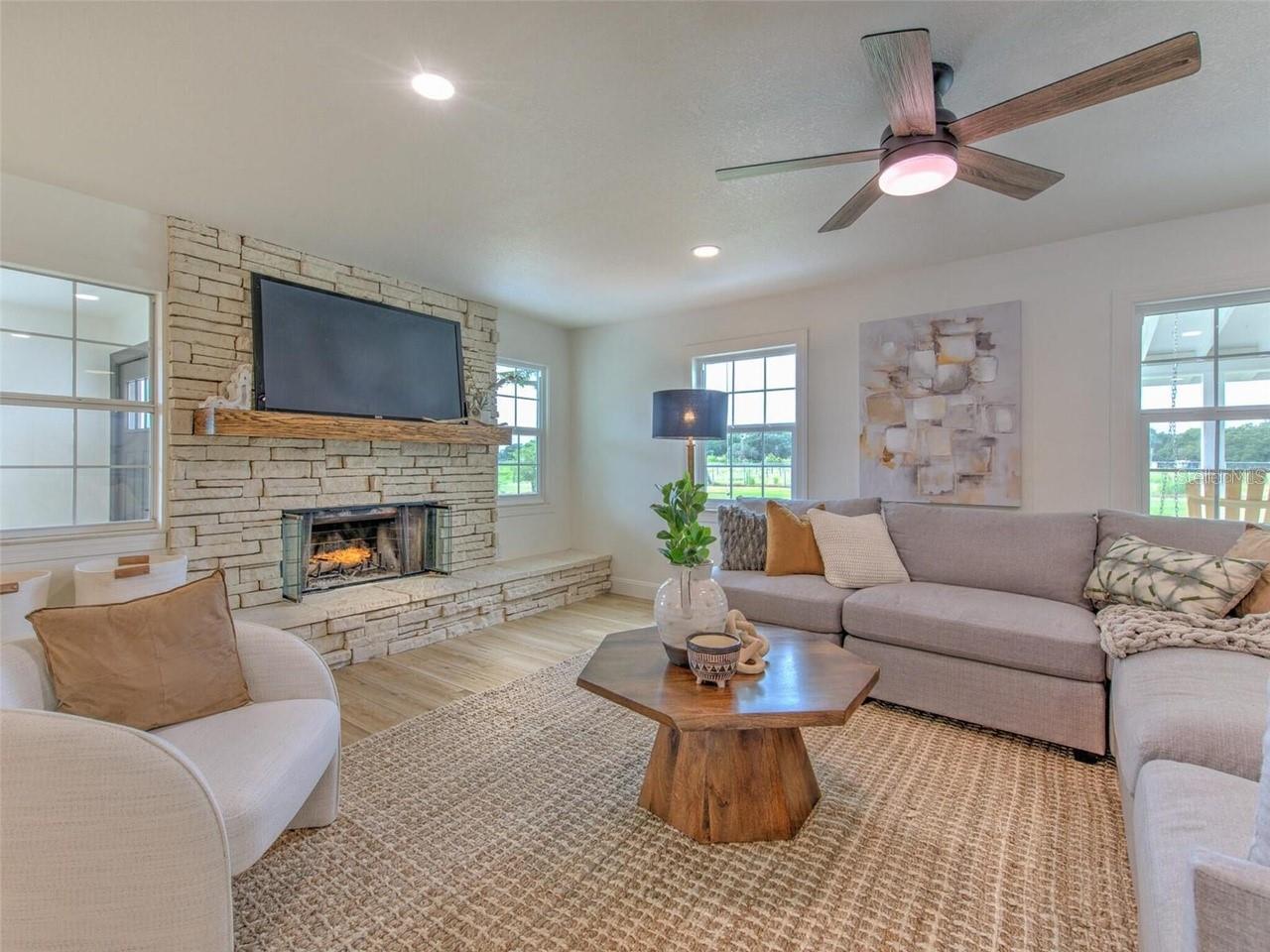 UNPLATTED - Residential