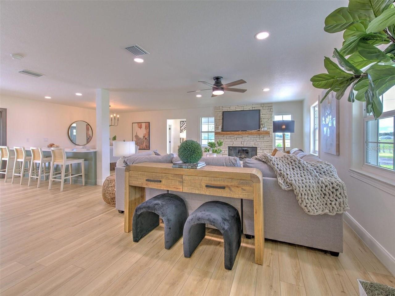UNPLATTED - Residential