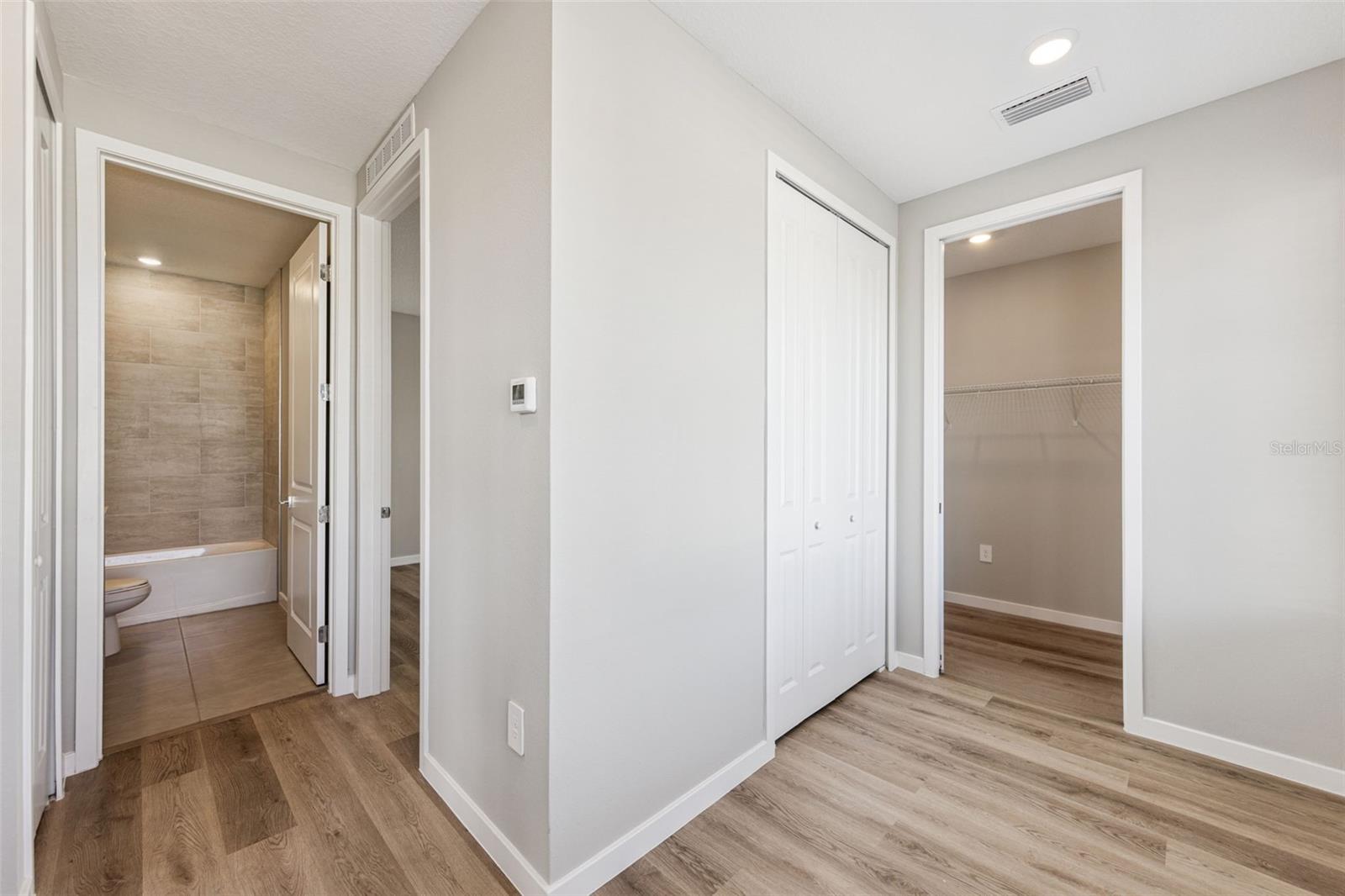CONCORD COMMONS - Residential Lease