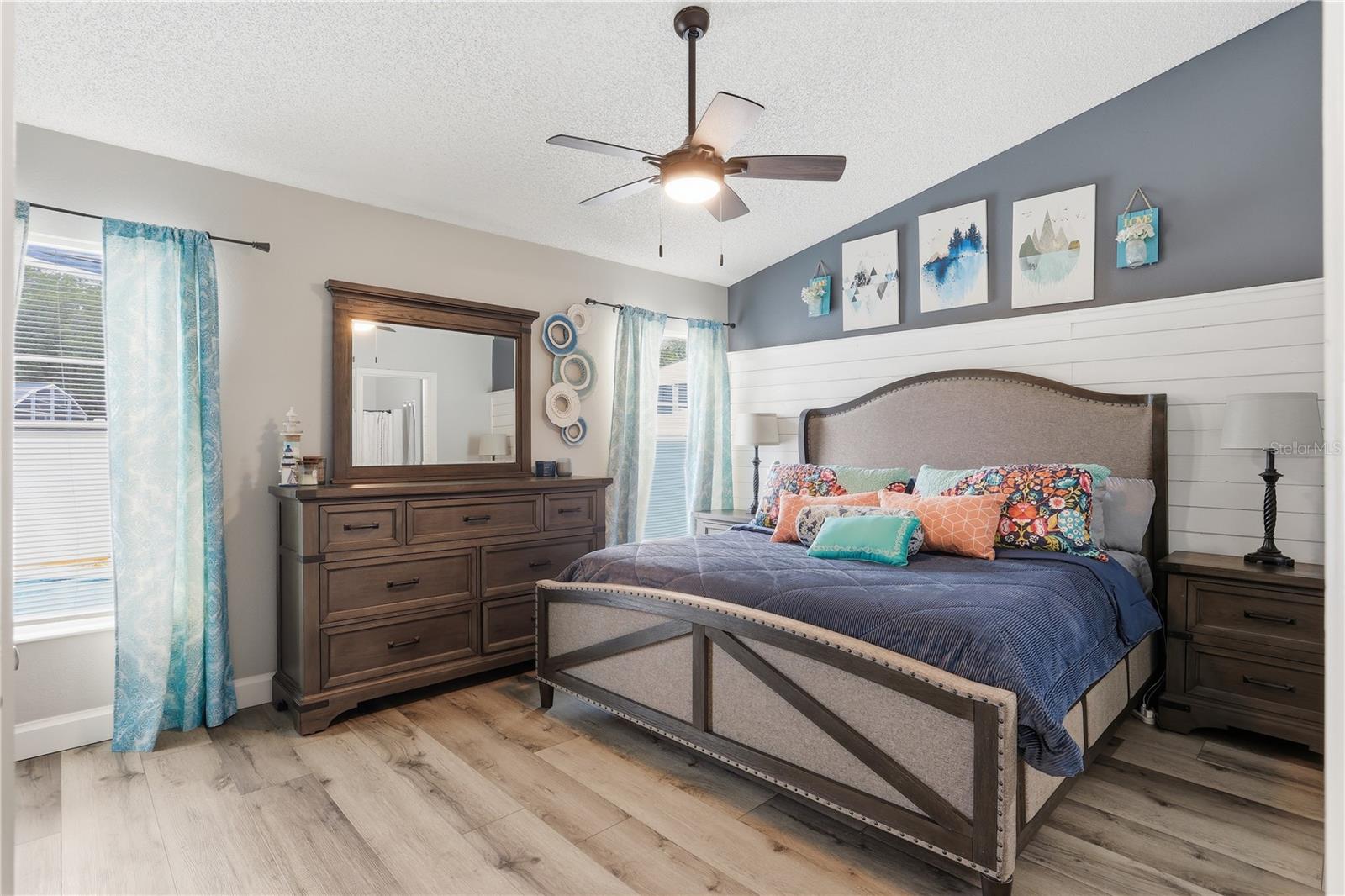 WOODRIDGE PH II SUB - Residential