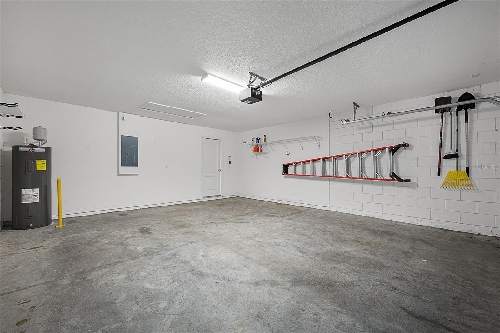 SADDLEBROOK - Residential