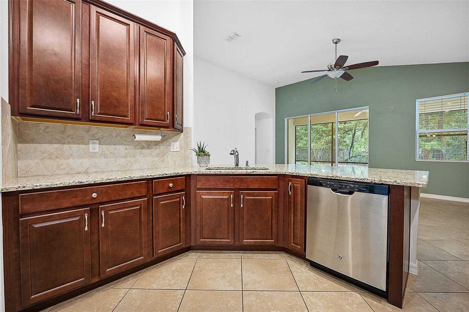 SADDLEBROOK - Residential