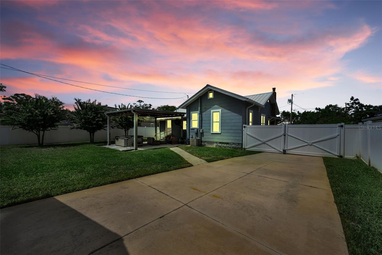 BELVIDERE - Residential