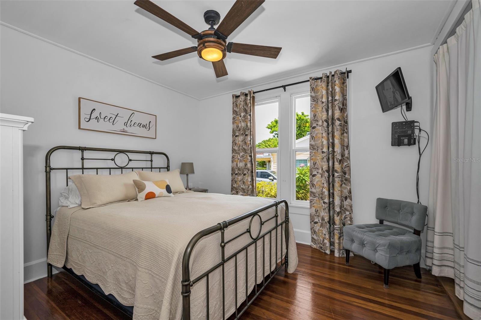 BELVIDERE - Residential
