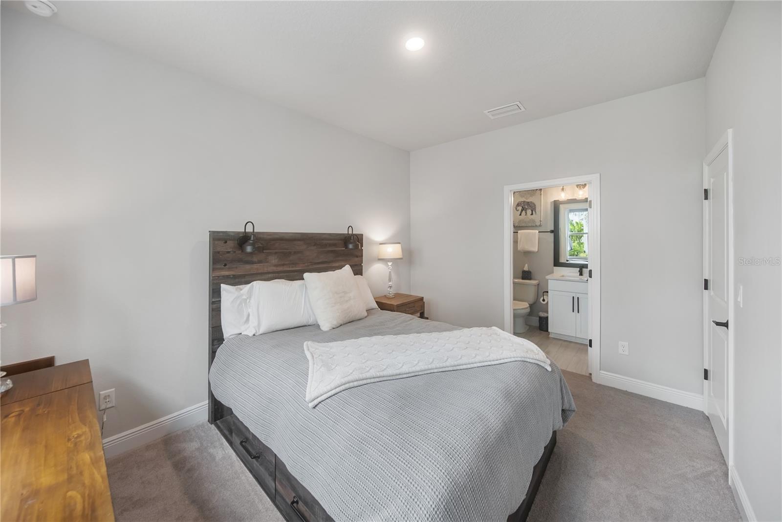 PAYNE PARK VILLAGE PH II - Residential