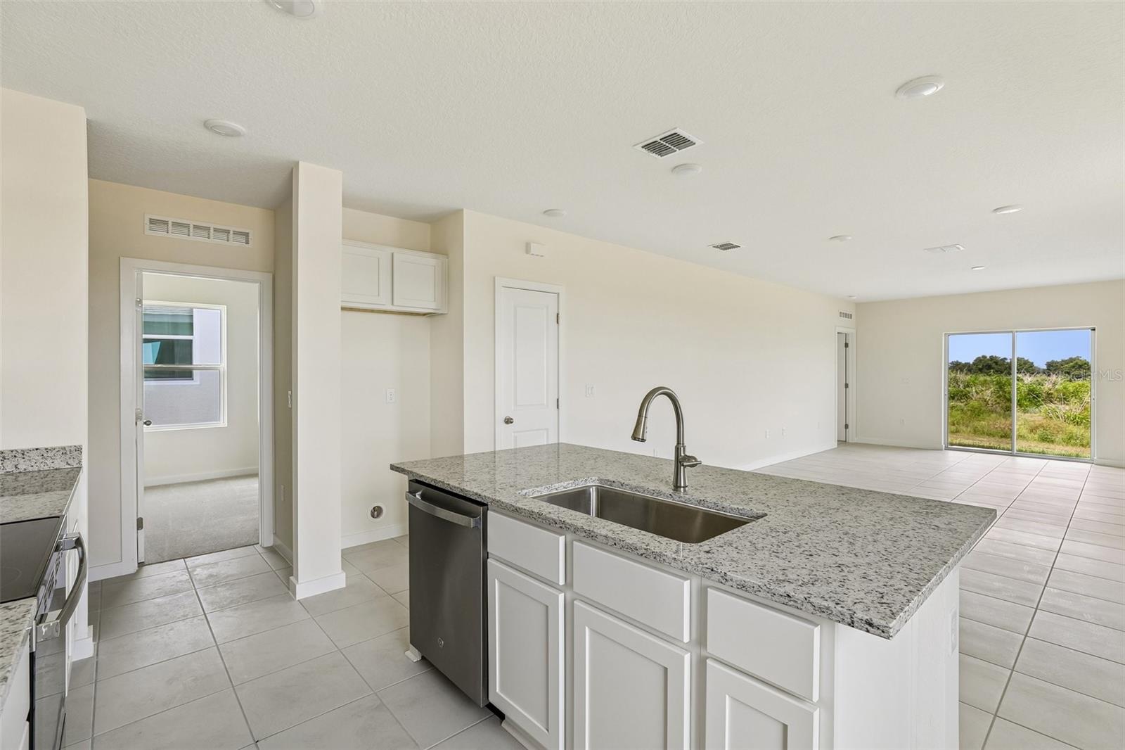 HAMILTON BLUFF SUBDIVISION PHASES 1 & 2 - Residential
