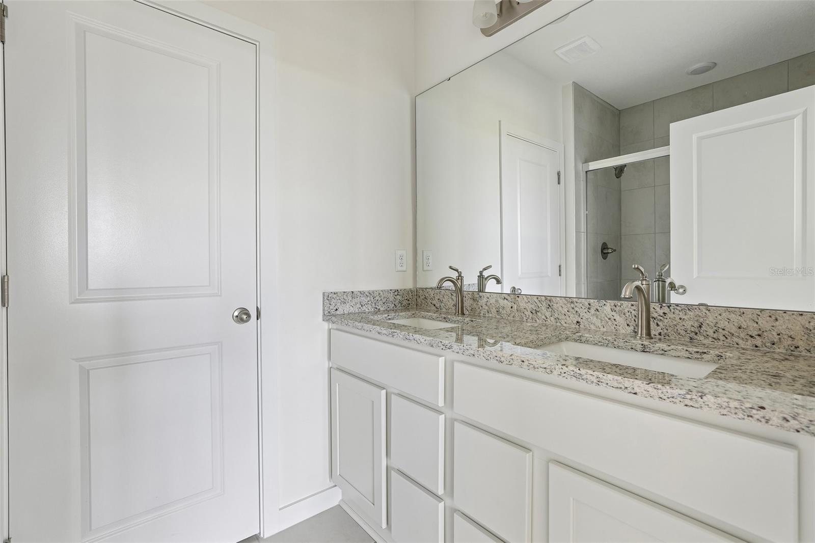 HAMILTON BLUFF SUBDIVISION PHASES 1 & 2 - Residential