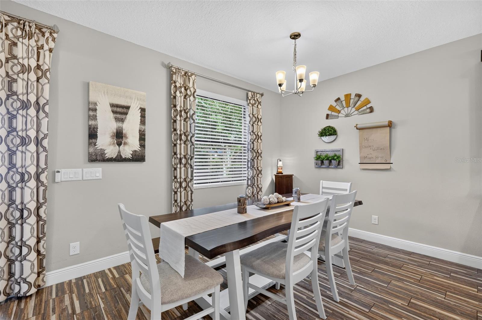 LAKESIDE PH 3 - Residential