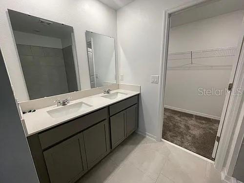 LEOMAS LNDG PH 1 - Residential Lease