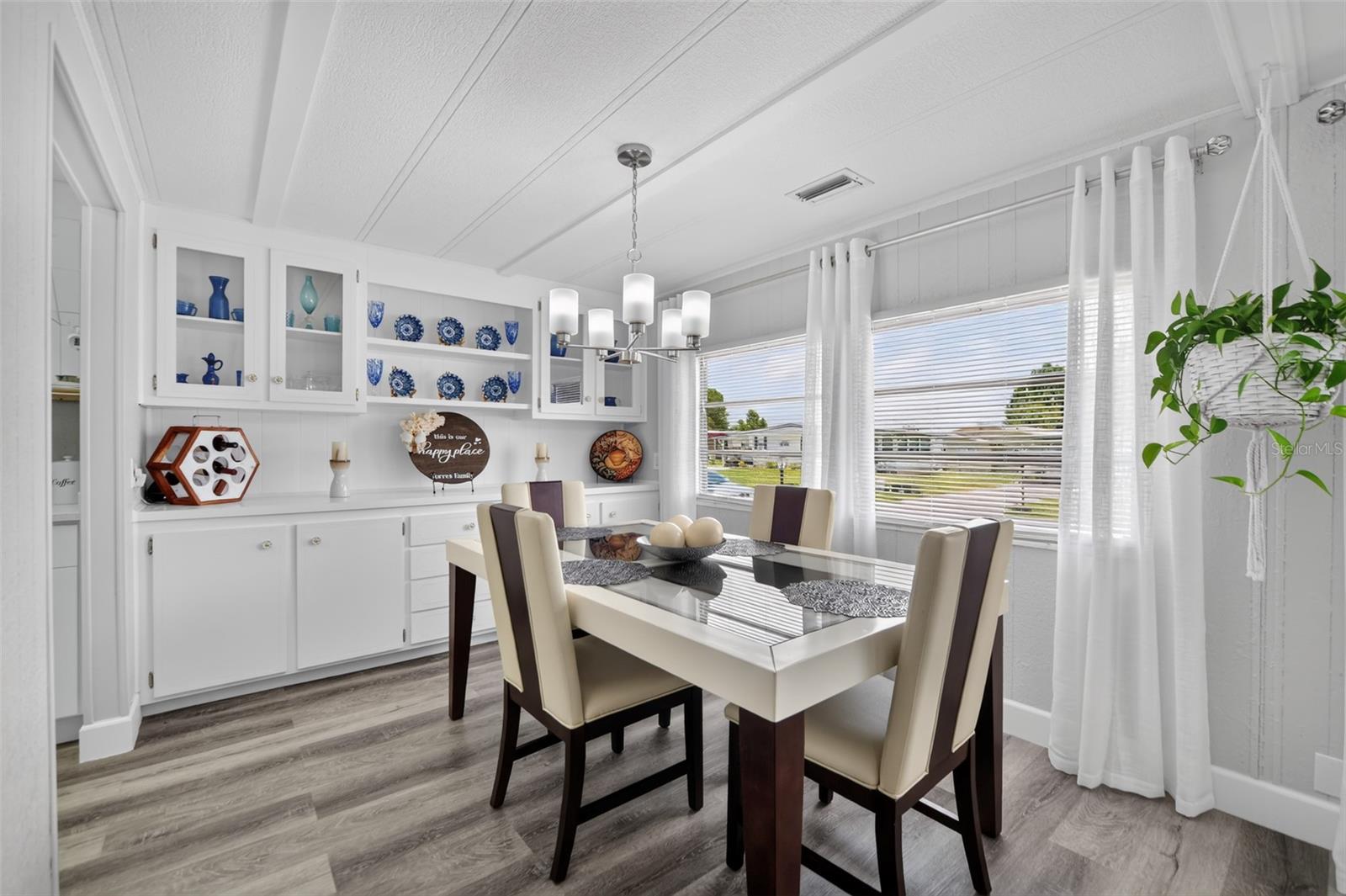 ZELLWOOD STATION; CITRUS RIDGE VILLA CONDO - Residential