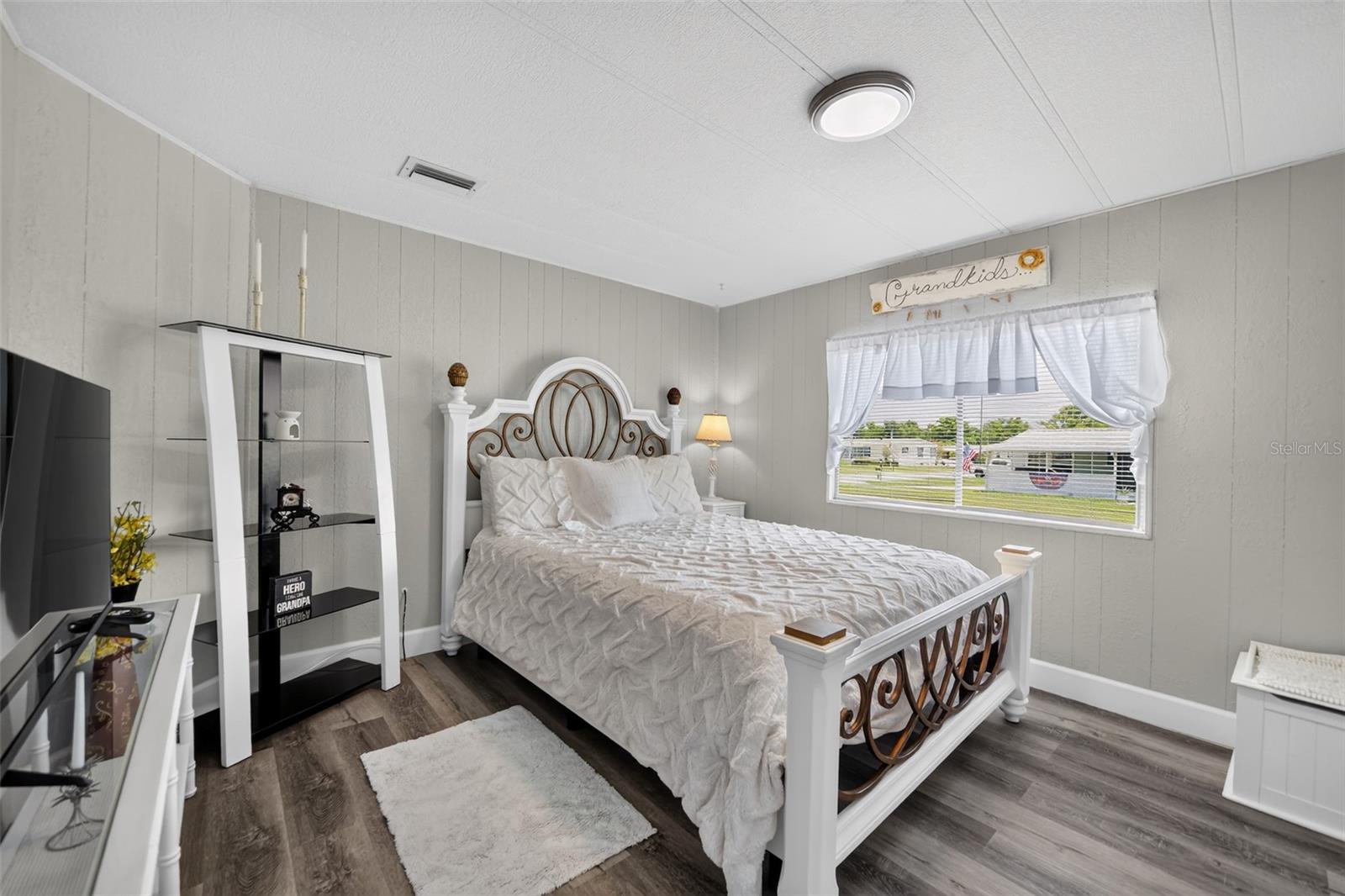 ZELLWOOD STATION; CITRUS RIDGE VILLA CONDO - Residential