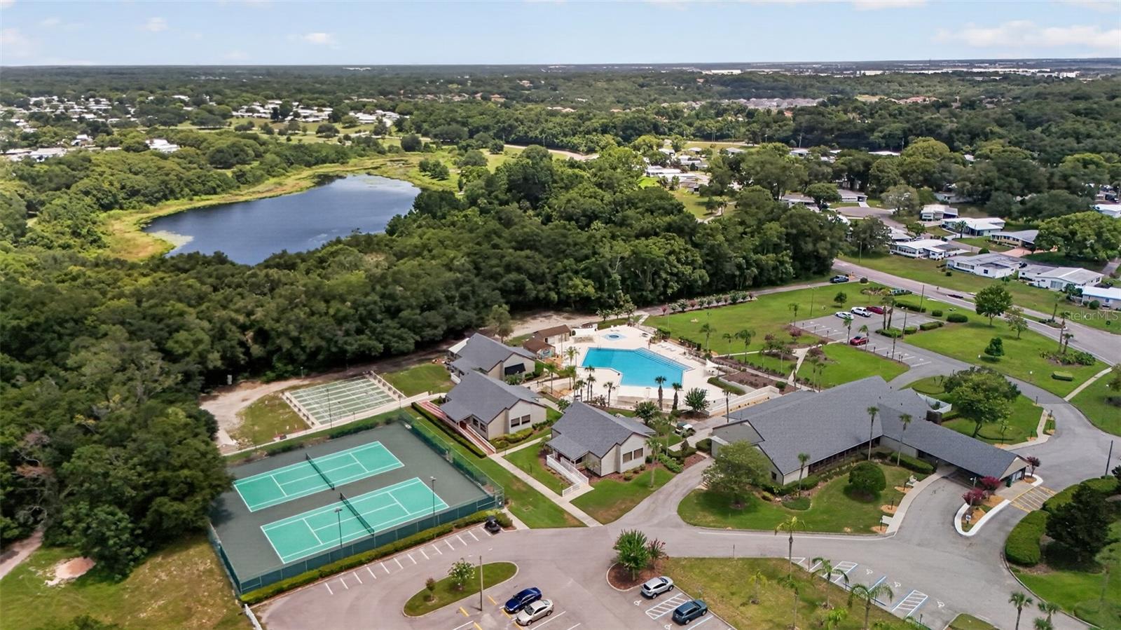 ZELLWOOD STATION; CITRUS RIDGE VILLA CONDO - Residential