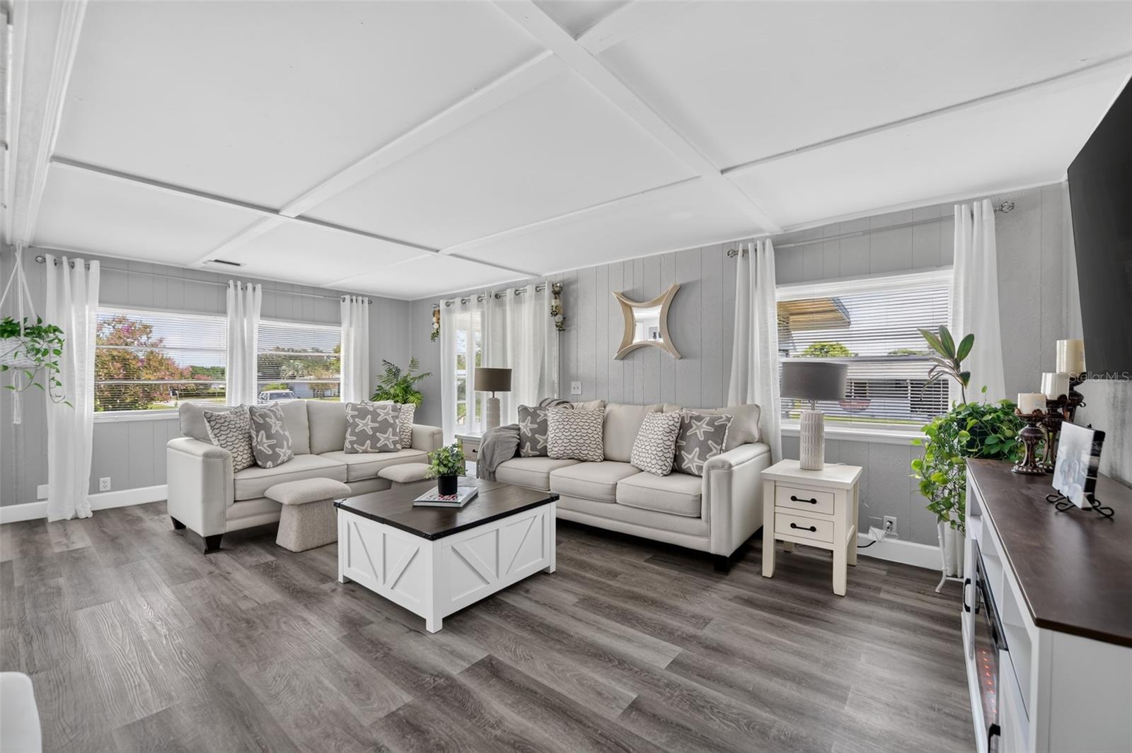 ZELLWOOD STATION; CITRUS RIDGE VILLA CONDO - Residential