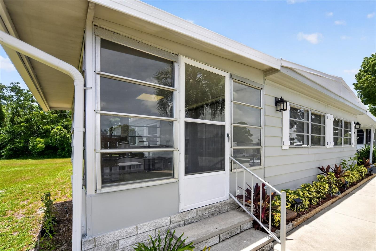 ZELLWOOD STATION; CITRUS RIDGE VILLA CONDO - Residential
