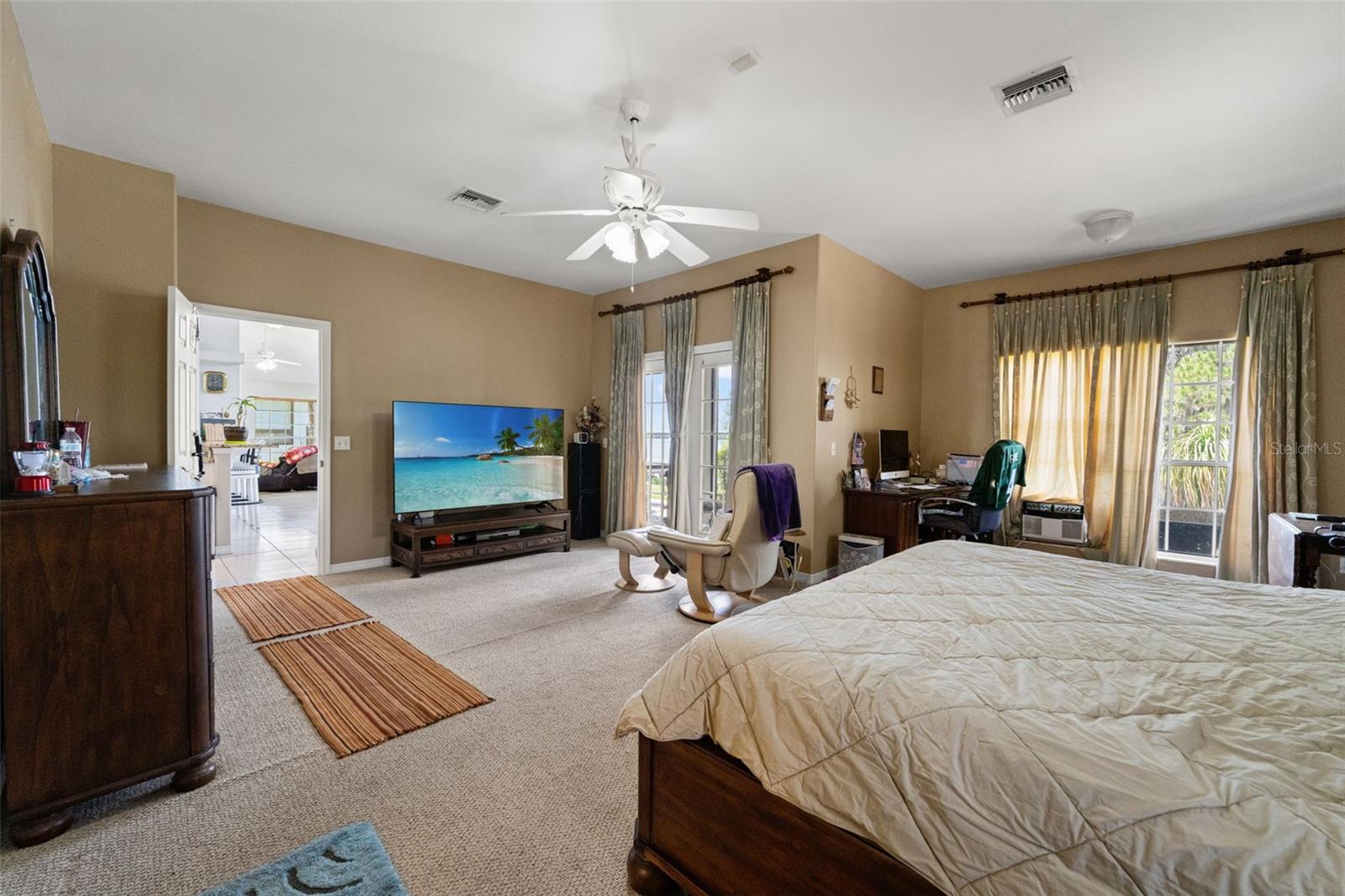 SUNSET RIDGE - Residential