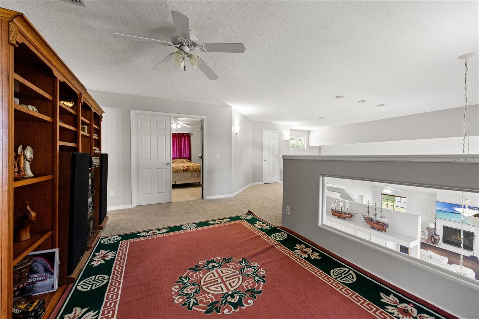 SUNSET RIDGE - Residential
